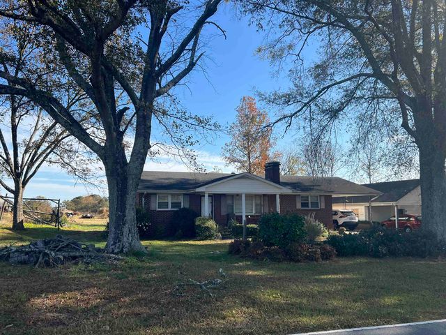 374 Flatwood Road, Spartanburg, SC 29303