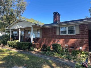 374 Flatwood Road, Spartanburg, SC 29303