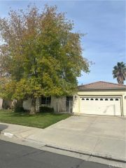39832 De Vendome Court, Murrieta, CA 92563