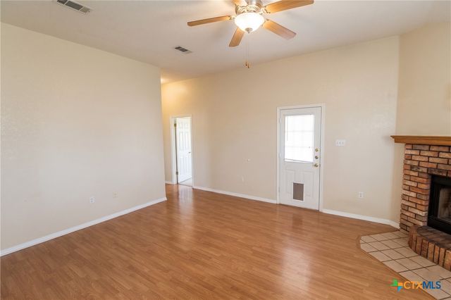 1506 Creek Street, Copperas Cove, TX 76522