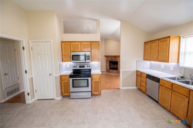 1506 Creek Street, Copperas Cove, TX 76522