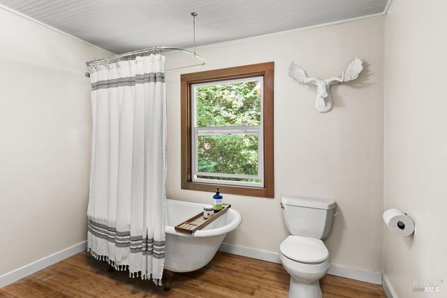 17131 Mount Jackson Trl, Rio Nido, CA 95471