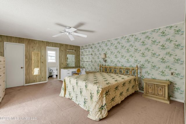 386 Lameuse Street, Biloxi, MS 39530