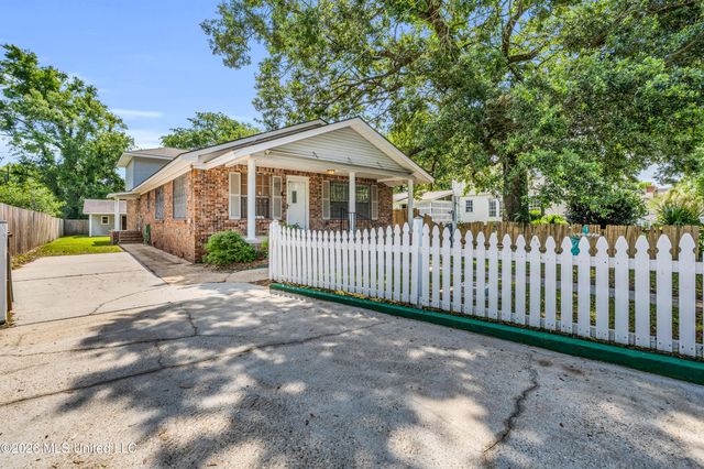 386 Lameuse Street, Biloxi, MS 39530