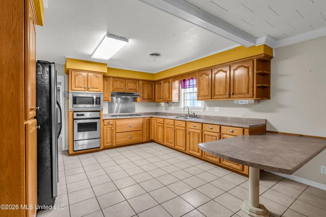 386 Lameuse Street, Biloxi, MS 39530