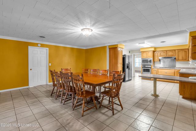 386 Lameuse Street, Biloxi, MS 39530