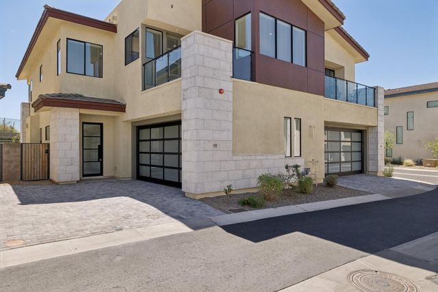 1 Easy Street Unit 19, Carefree, AZ 85377