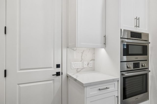 1 Easy Street Unit 19, Carefree, AZ 85377