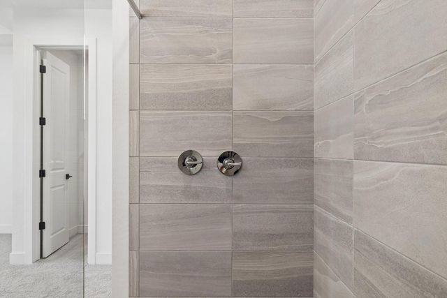 1 Easy Street Unit 19, Carefree, AZ 85377