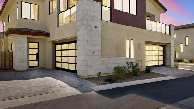 1 Easy Street Unit 19, Carefree, AZ 85377