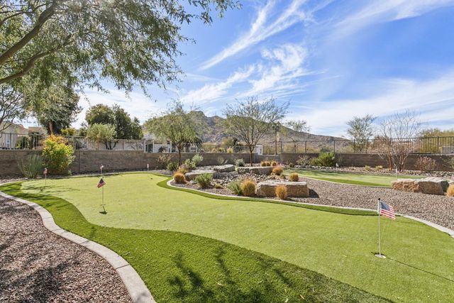 1 EASY Street N 19, Carefree, AZ 85377