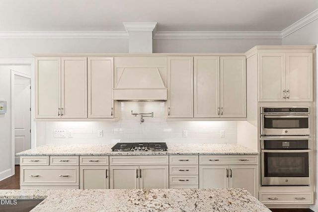 121 Mystic Pine Place, Apex, NC 27539