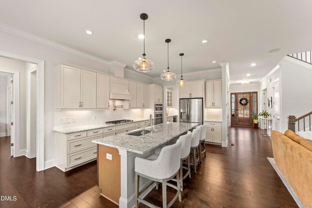 121 Mystic Pine Place, Apex, NC 27539