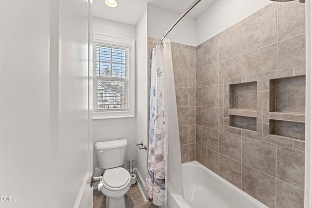 121 Mystic Pine Place, Apex, NC 27539