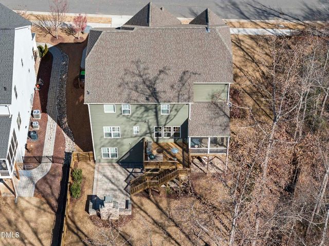 121 Mystic Pine Place, Apex, NC 27539