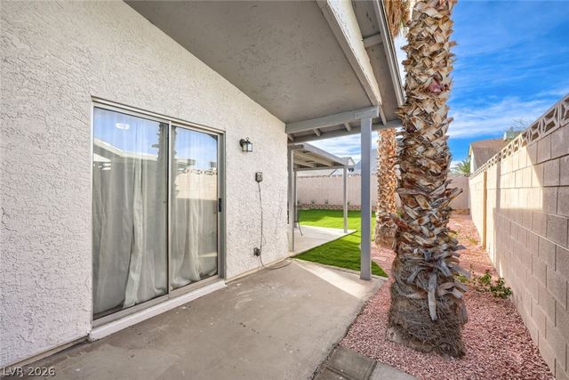 524 Crony Avenue, Henderson, NV 89011