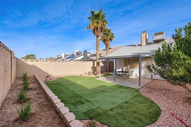 524 Crony Avenue, Henderson, NV 89011