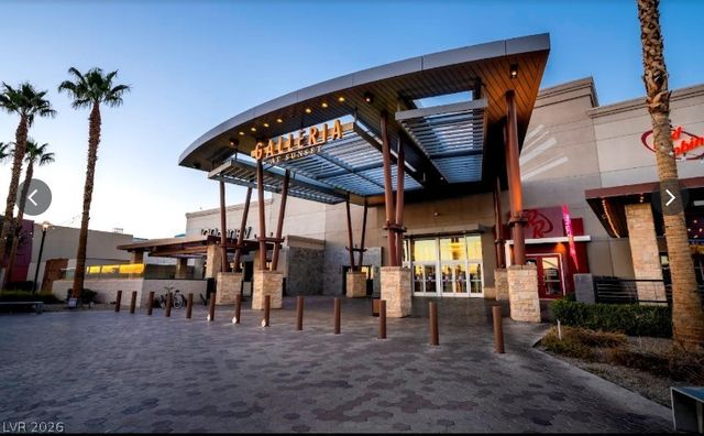 524 Crony Avenue, Henderson, NV 89011