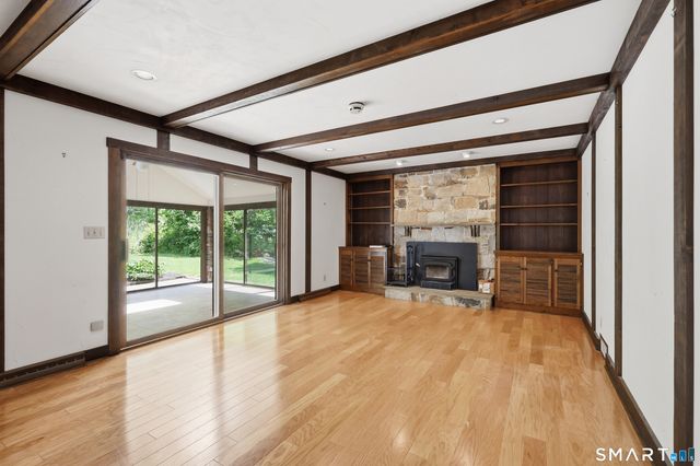 43 Windtree East, Torrington, CT 06790