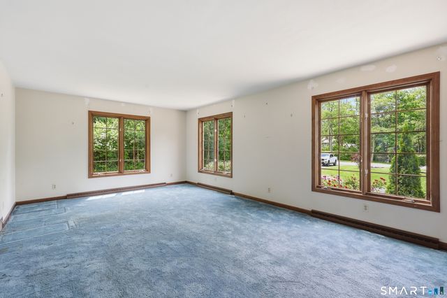 43 Windtree East, Torrington, CT 06790
