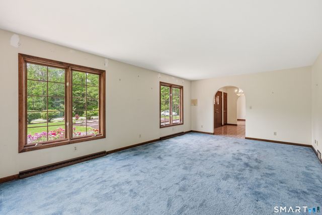 43 Windtree East, Torrington, CT 06790