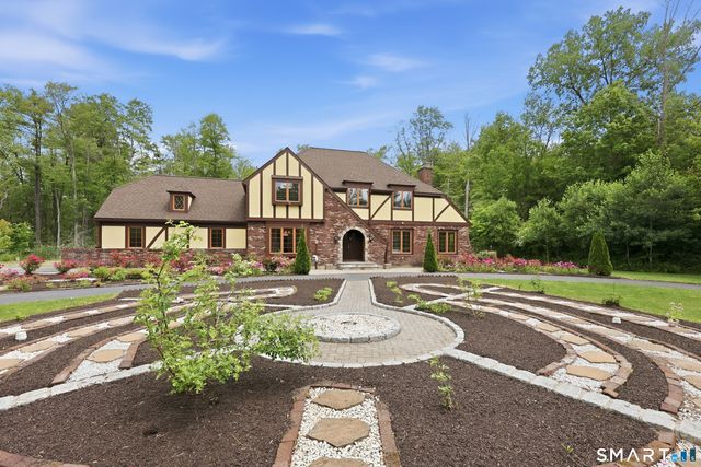 43 Windtree East, Torrington, CT 06790