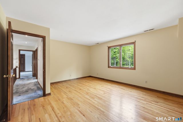 43 Windtree East, Torrington, CT 06790