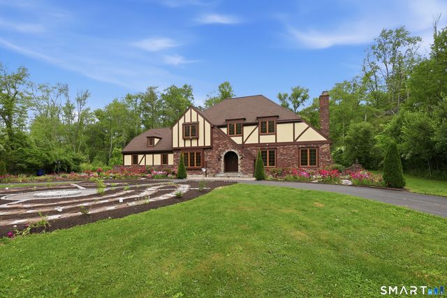 43 Windtree East, Torrington, CT 06790