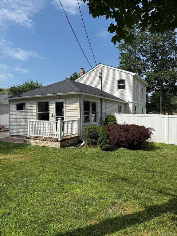 48 Upton Drive, Sound Beach, NY 11789