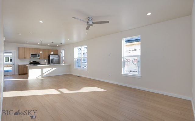 811 Spaniel Lane, Belgrade, MT 59714