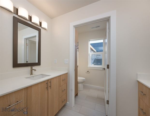 811 Spaniel Lane, Belgrade, MT 59714