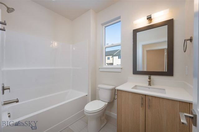 811 Spaniel Lane, Belgrade, MT 59714