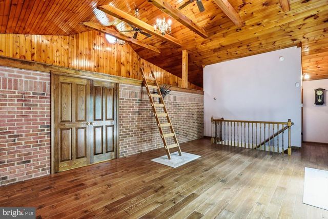 1220 BROWN RD, Knoxville, MD 21758