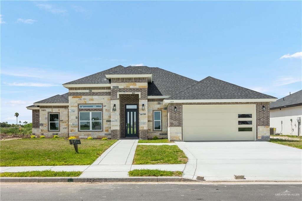 1305 Fairway Drive, Weslaco, TX 78596