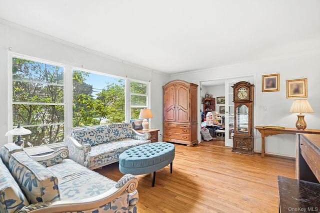 100 Pembrook Drive, Yonkers, NY 10710