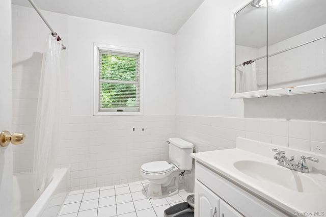 100 Pembrook Drive, Yonkers, NY 10710