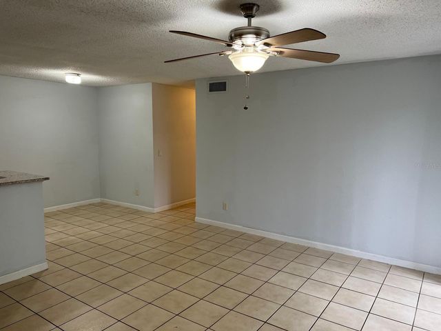 2740 OAK PARK WAY 102, Orlando, FL 32822