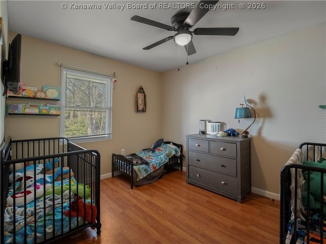 1452 Clearview Heights Road, Charleston, WV 25312