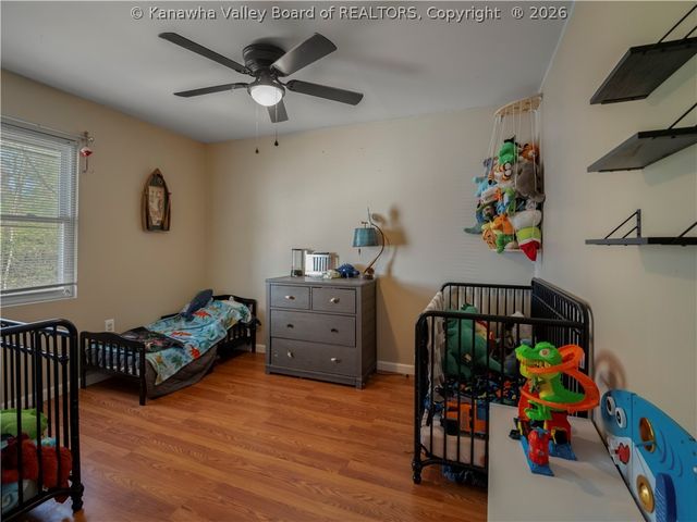 1452 Clearview Heights Road, Charleston, WV 25312
