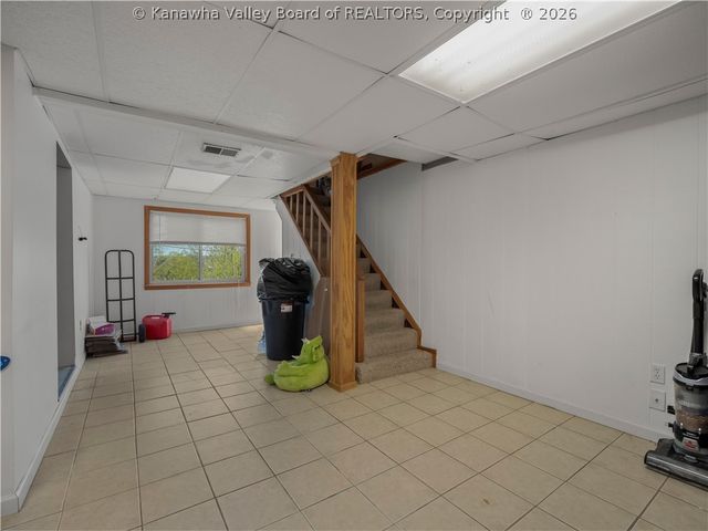 1452 Clearview Heights Road, Charleston, WV 25312