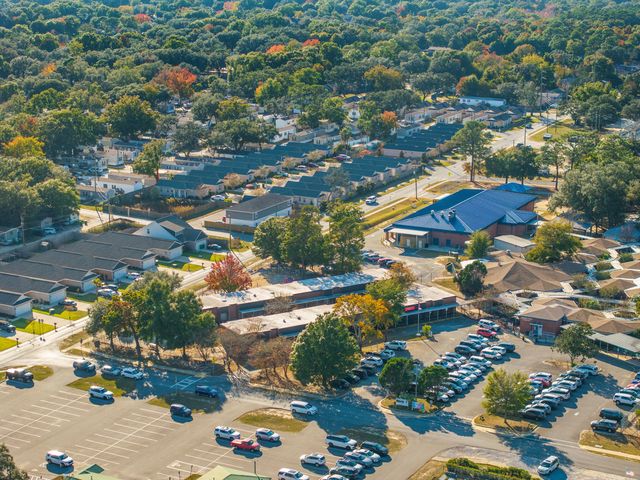 101 Matt Boulevard, Niceville, FL 32578