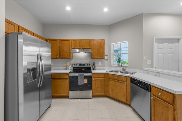 12948 KINGS CROSSING DRIVE, Gibsonton, FL 33534