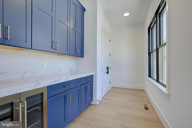 3622 EDGEMONT ST, Edgewater, MD 21037