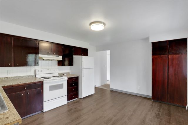 9120 N Wall St, Spokane, WA 99218