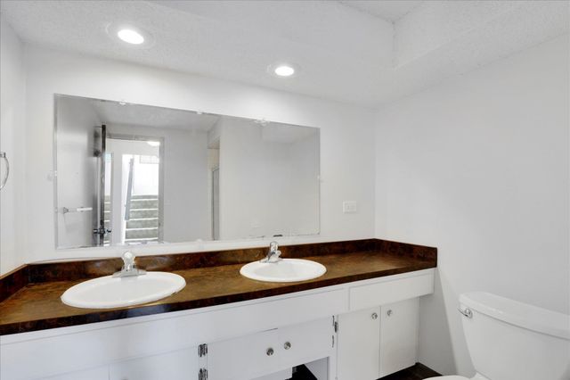 9120 N Wall St, Spokane, WA 99218