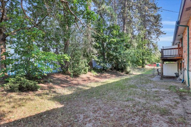 9120 N Wall St, Spokane, WA 99218