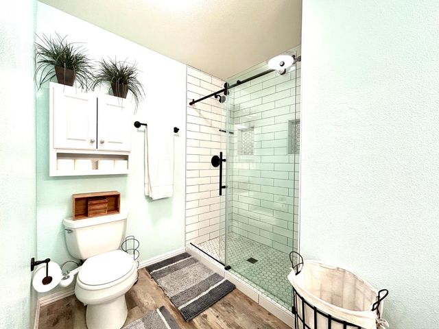 3952 Rustic Rd, Cameron Park, CA 95682