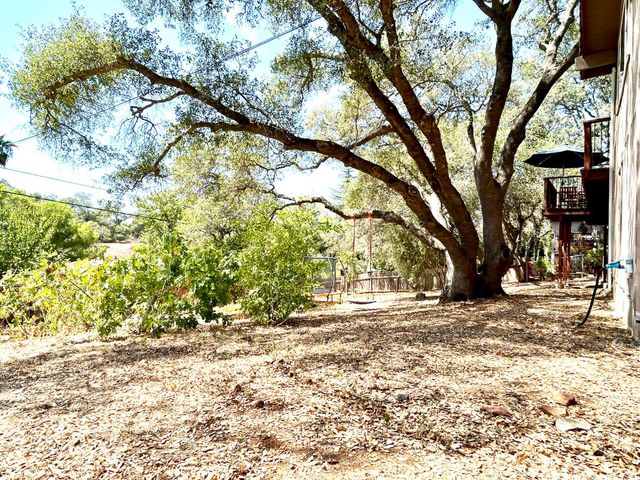3952 Rustic Rd, Cameron Park, CA 95682