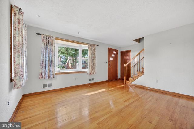 109 17TH AVE, Baltimore, MD 21225