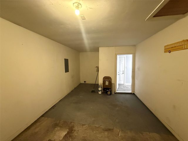 100 E Brown Street, Princeton, TX 75407